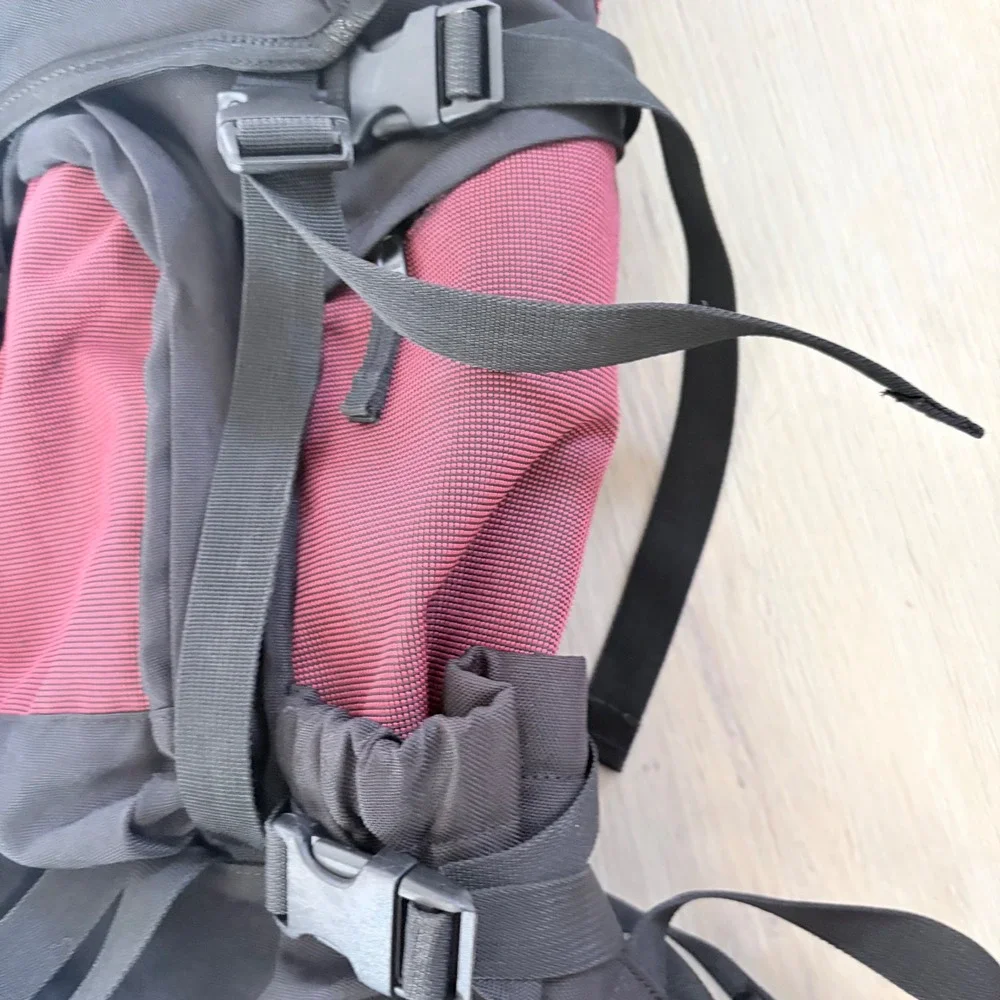 CW Gear Hiking Backpack Black Burgundy Padded Waist Belt Outdoor Rucksack